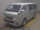 Toyota Regiusace Van TRH200V