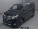 Toyota Noah ZRR80W
