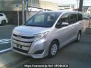 Toyota Noah ZRR85G