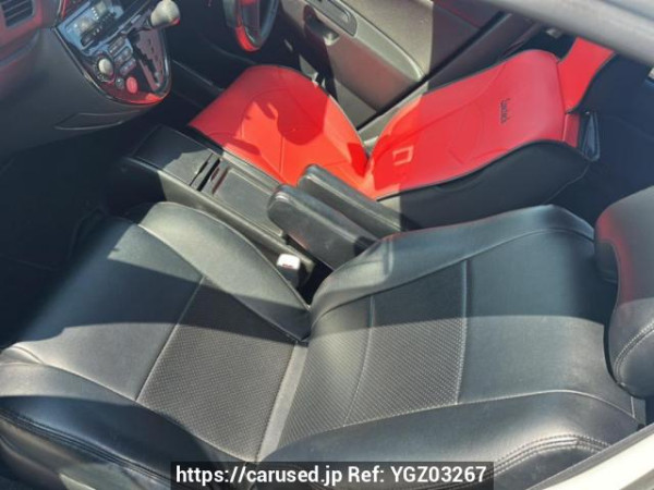 Used 2003 AT toyota wish ZNE14G Image[15]