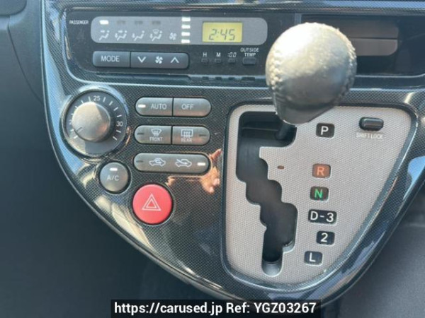 Used 2003 AT toyota wish ZNE14G Image[25]