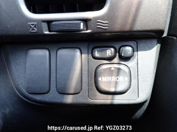 Used 2005 AT toyota wish ZNE10G Image[26]