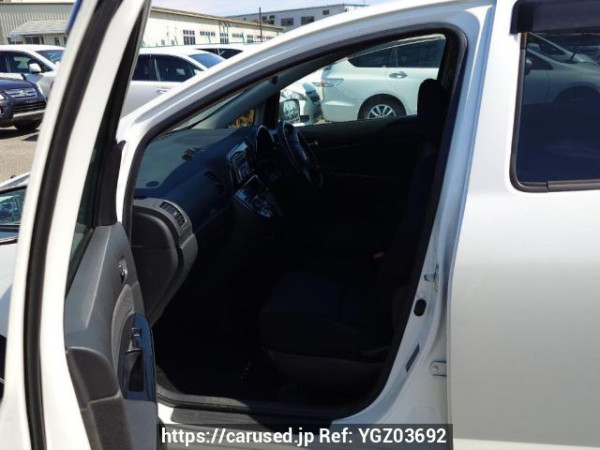 Used 2003 AT toyota wish ZNE14G Image[15]