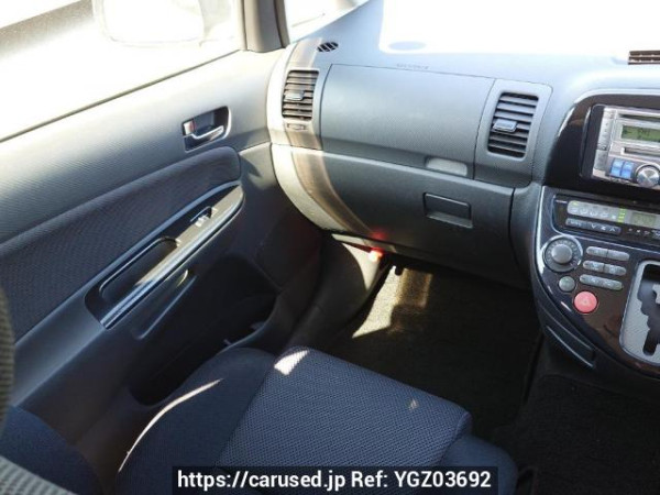 Used 2003 AT toyota wish ZNE14G Image[21]