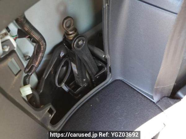 Used 2003 AT toyota wish ZNE14G Image[42]