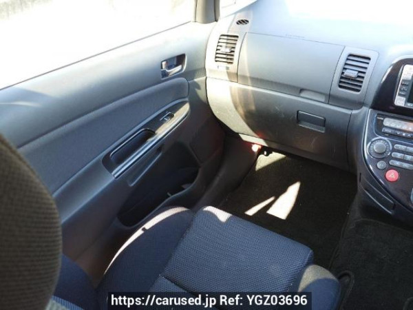 Used 2005 AT toyota wish ZNE10G Image[18]