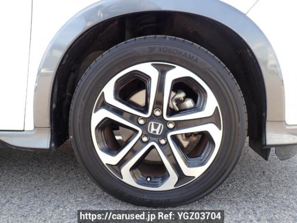 Used 2017 AT honda vezel RU3 Image[32]