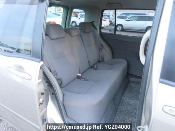 Used 2005 AT toyota raum NCZ20 Image[18]