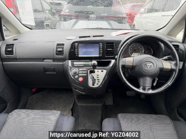 Used 2003 AT toyota wish ZNE10G Image[12]