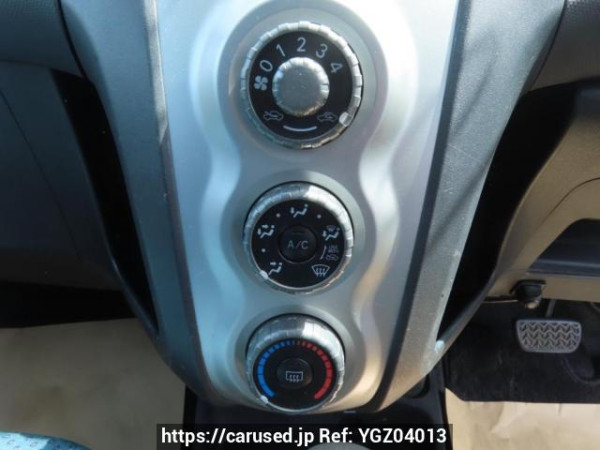 Used 2005 AT toyota vitz SCP90 Image[20]