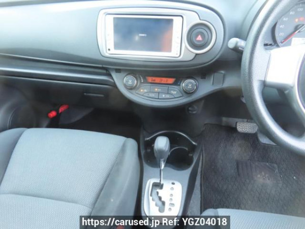 Used 2013 AT toyota vitz NSP130 Image[23]