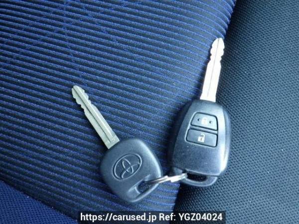 Used 2017 AT toyota aqua NHP10 Image[23]