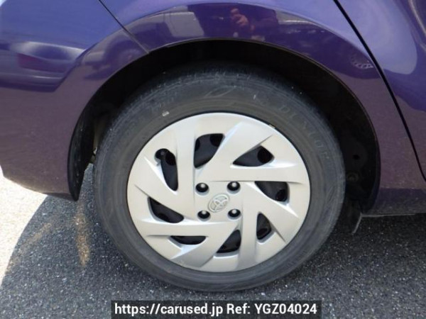 Used 2017 AT toyota aqua NHP10 Image[24]