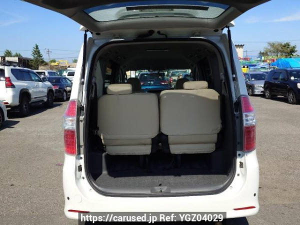 Used 2009 AT toyota noah ZRR75W Image[8]