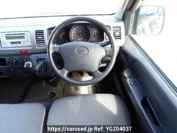 Used 2005 MT toyota hiace-van KDH200V Image[17]