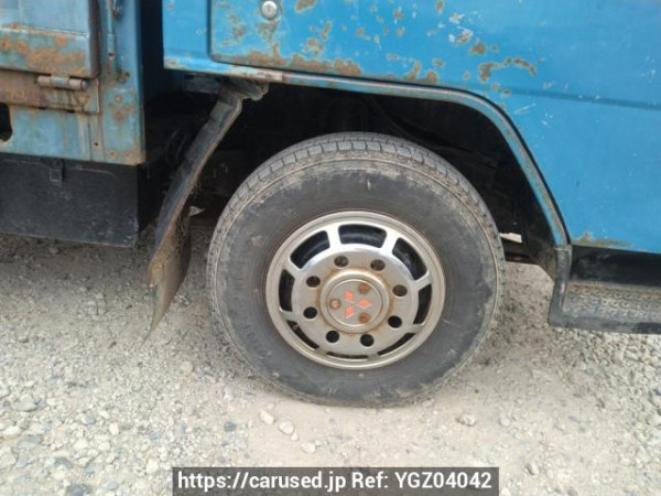 Used 1988 MT mitsubishi canter FE305BD Image[26]