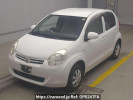 Toyota Passo KGC30