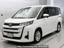 Toyota Noah ZWR90W