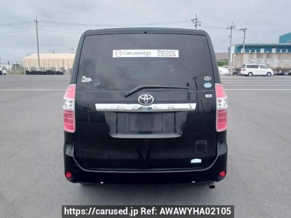 Used 2007 AT toyota noah ZRR70G Image[5]