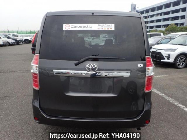 Used 2010 AT toyota noah ZRR70G Image[5]