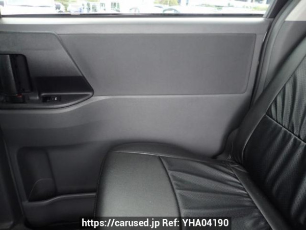 Used 2010 AT toyota noah ZRR70G Image[16]