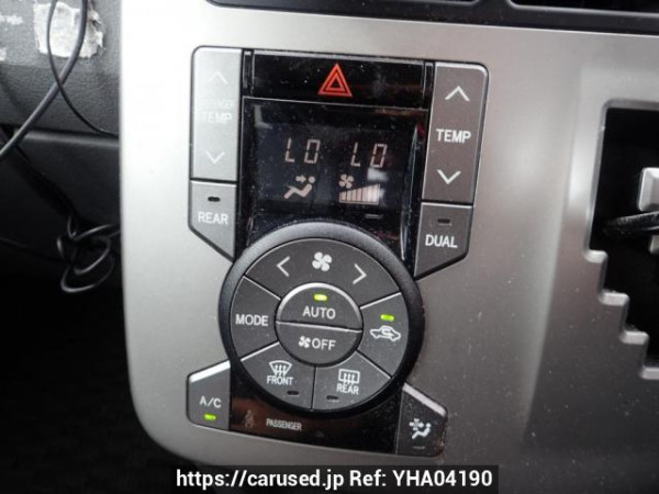Used 2010 AT toyota noah ZRR70G Image[30]