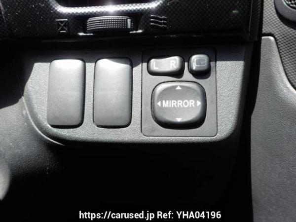 Used 2004 AT toyota wish ZNE10G Image[32]