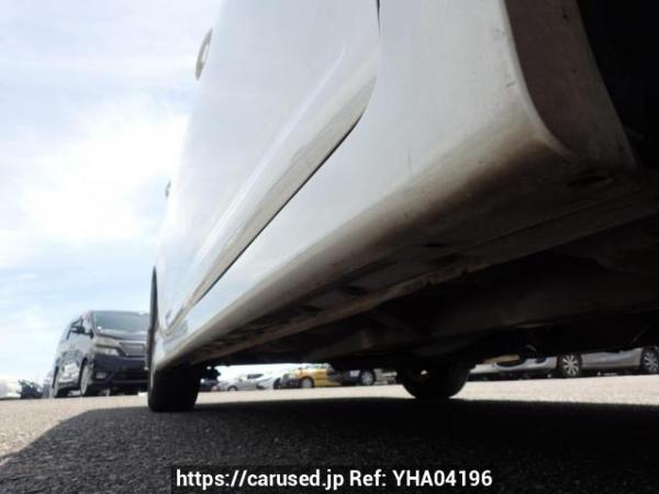 Used 2004 AT toyota wish ZNE10G Image[40]