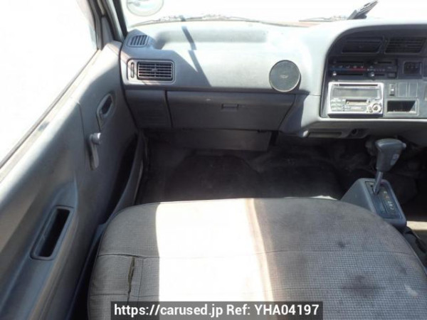 Used 1998 AT toyota hiace-van RZH112V Image[16]