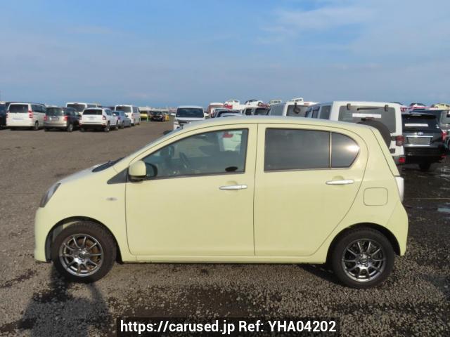 Nunua gari lililotumika 2011 Daihatsu Mira e:S LA300S (YHA04202