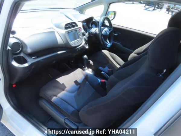 Used 2011 AT honda fit GE8 Image[12]