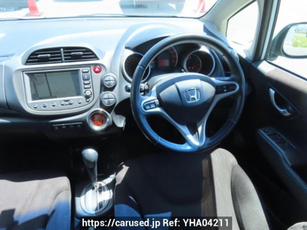 Used 2011 AT honda fit GE8 Image[18]