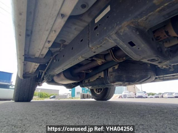 Used 2004 AT toyota hilux-surf RZN210W Image[33]