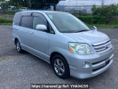 Toyota Noah AZR60G