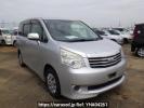 Toyota Noah ZRR70G
