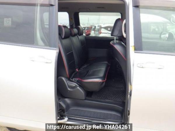 Used 2013 AT toyota noah ZRR70G Image[13]
