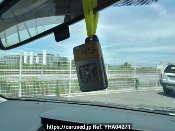 Used 2009 AT toyota voxy ZRR70W Image[28]
