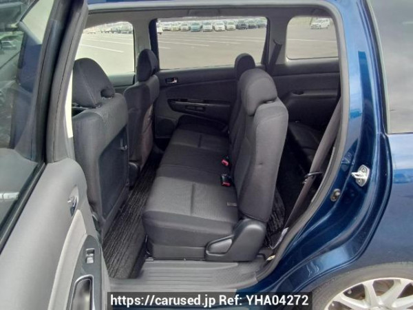 Used 2004 AT toyota wish ZNE10G Image[15]