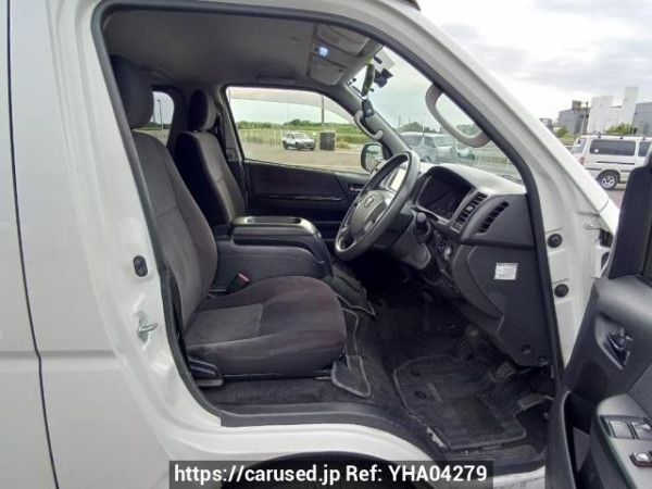 Used 2017 AT toyota hiace-van KDH201V Image[12]