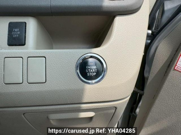 Used 2009 AT toyota noah ZRR70W Image[27]