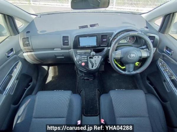 Used 2003 AT toyota wish ZNE10G Image[18]