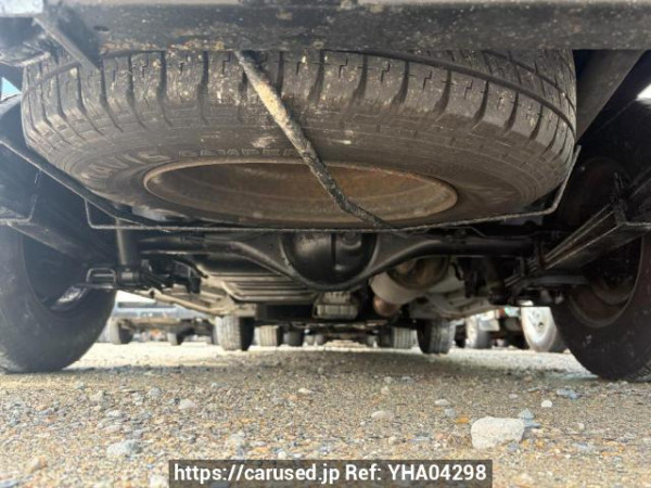 Used 2005 AT toyota regiusace-van KDH200V Image[15]