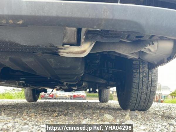 Used 2005 AT toyota regiusace-van KDH200V Image[32]