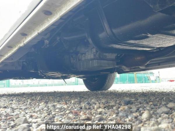 Used 2005 AT toyota regiusace-van KDH200V Image[35]