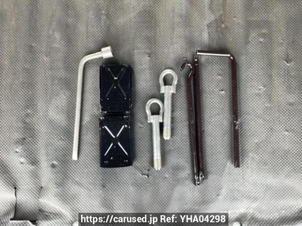 Used 2005 AT toyota regiusace-van KDH200V Image[41]