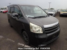 Toyota Noah ZRR70G