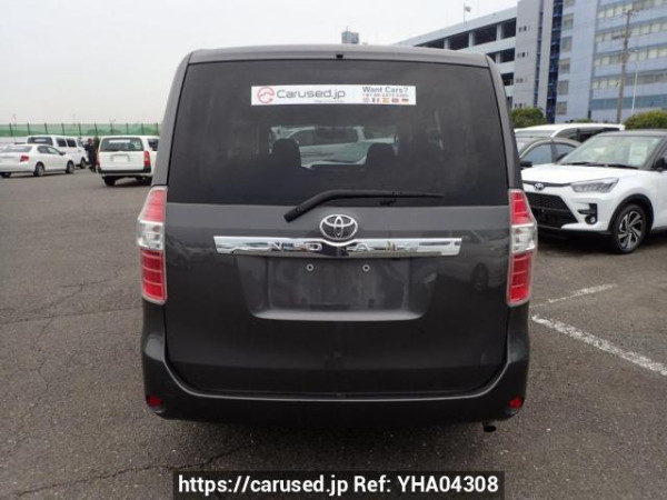 Used 2010 AT toyota noah ZRR70G Image[5]