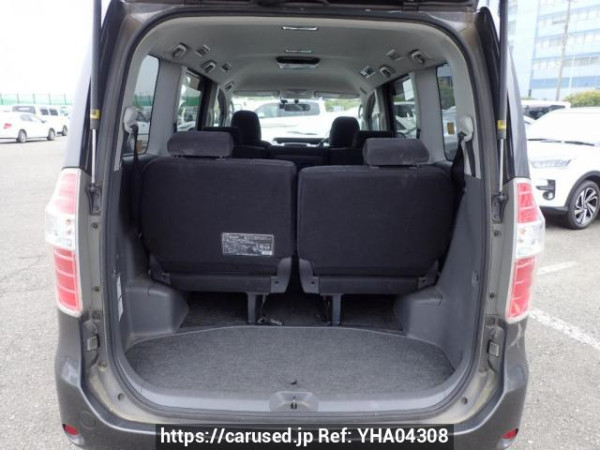 Used 2010 AT toyota noah ZRR70G Image[8]