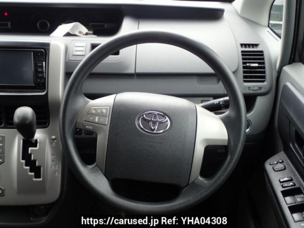 Used 2010 AT toyota noah ZRR70G Image[25]