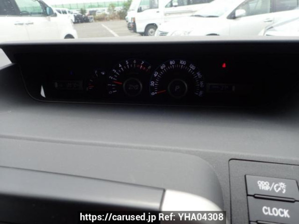 Used 2010 AT toyota noah ZRR70G Image[26]
